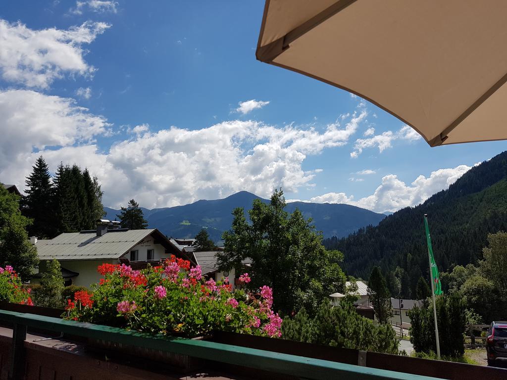 Pension Margarete Zell am See Bagian luar foto