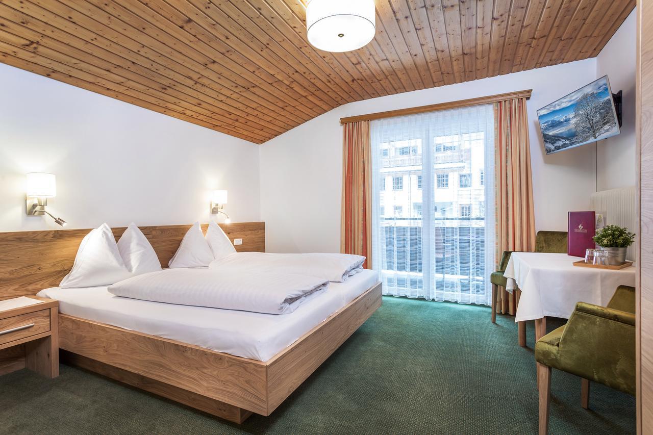 Pension Margarete Zell am See Bagian luar foto